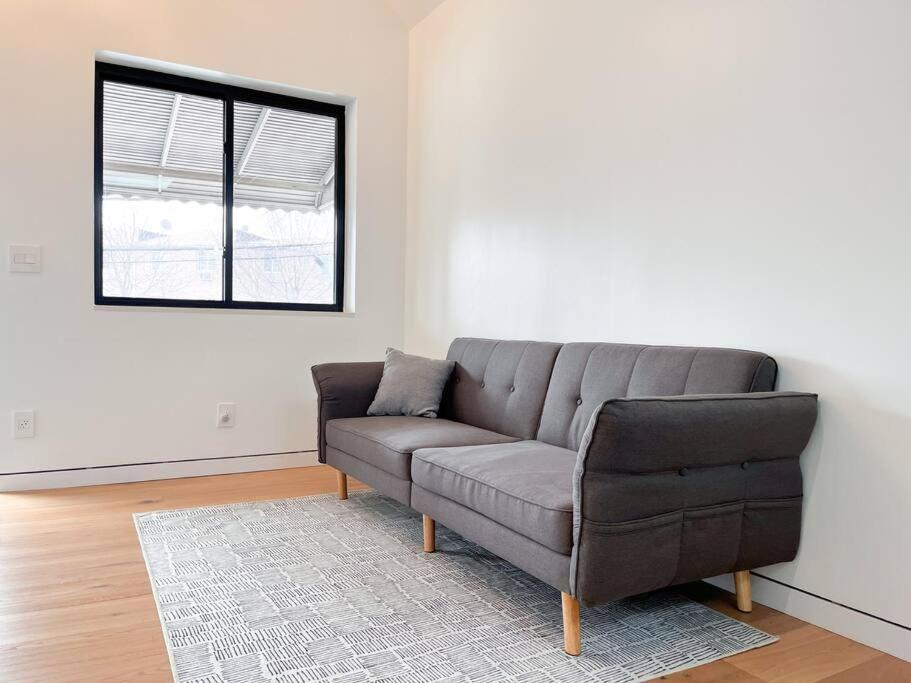 New Ample And Cozy One Bedroom In Brooklyn At Rem-casa Apartamento *