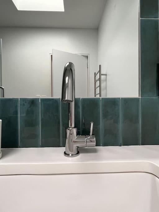 Apartamento New Ample And Cozy One Bedroom In Brooklyn At Rem-casa *